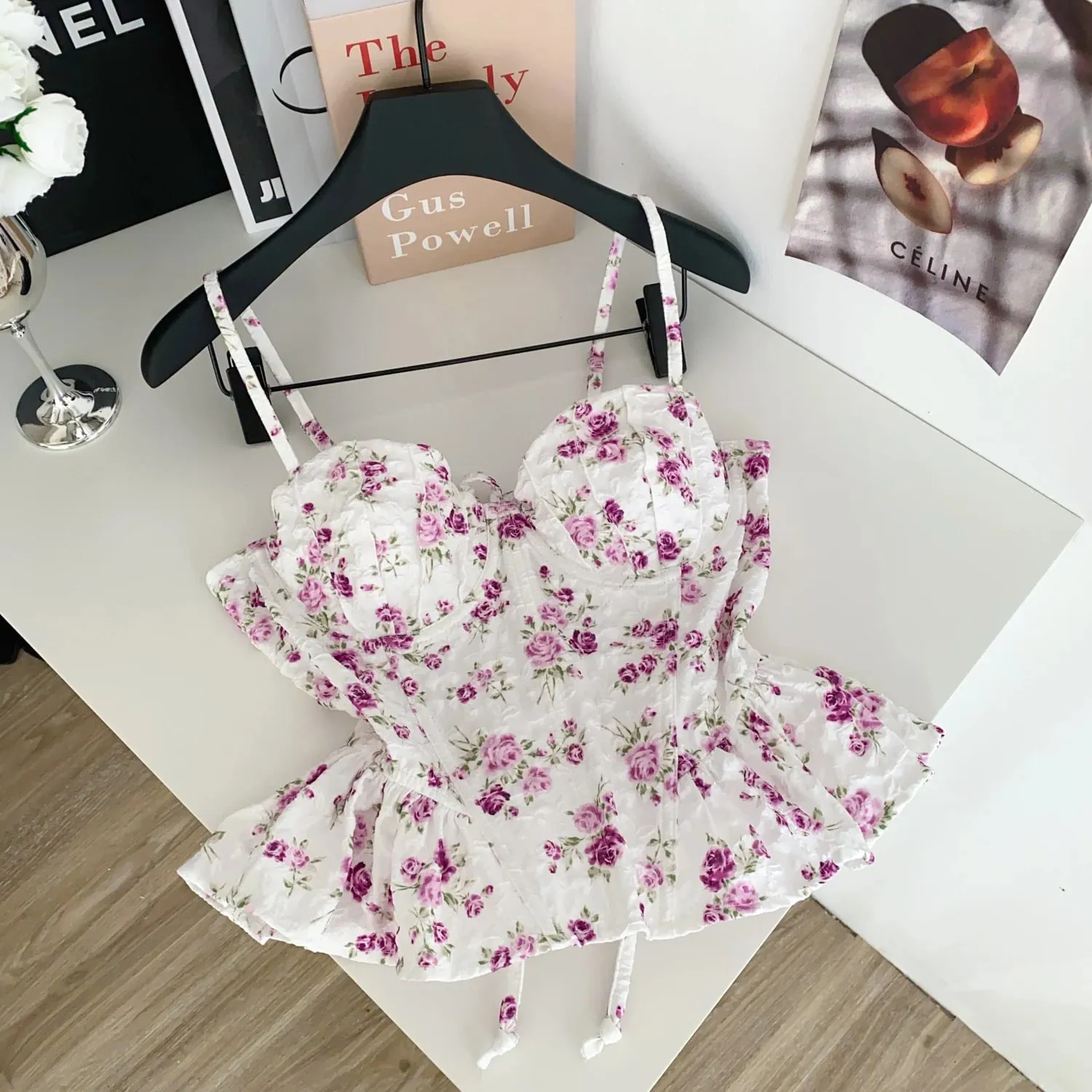 Sexy magro espartilho plissado impressão chique coreano camis regata básica moda fora do ombro roupas femininas de verão