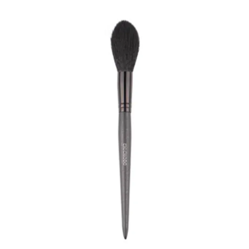 Long Handle Professional Makeup Brushes Powder Brush Face Makeup Highlighter Blush Blending Brush Concealer Beauty Tools
