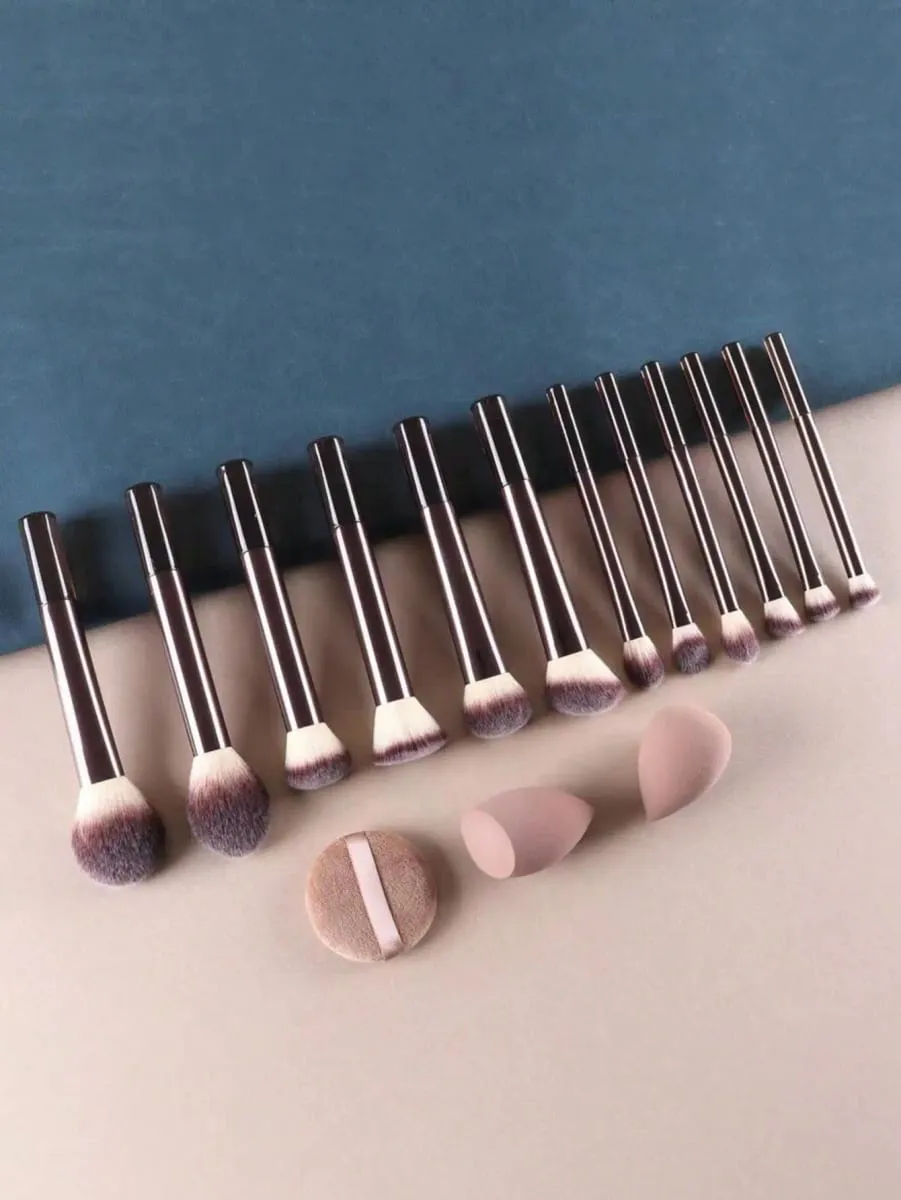 15Pcs Makeup Brushes Set Soft Face Eye Cosmetic Brushes With Beauty Sponge Powder Puff Complete Makeup Tool Kit