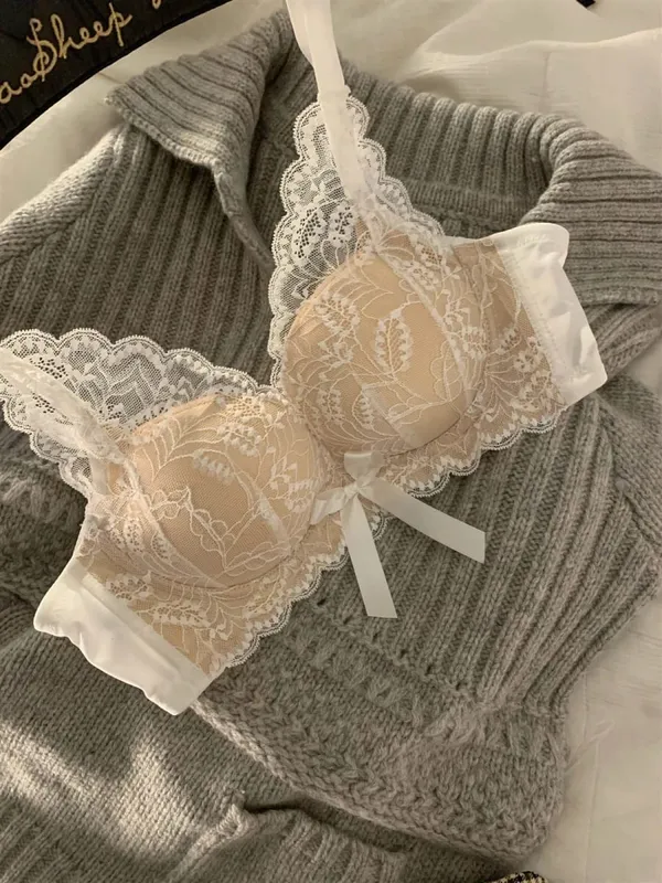 Hot Selling Wireless Lace Bra Women Small Bust Thick Padded Push Up Lift Anti Sag Side Support Sexy Lingerie 32‑38 AB