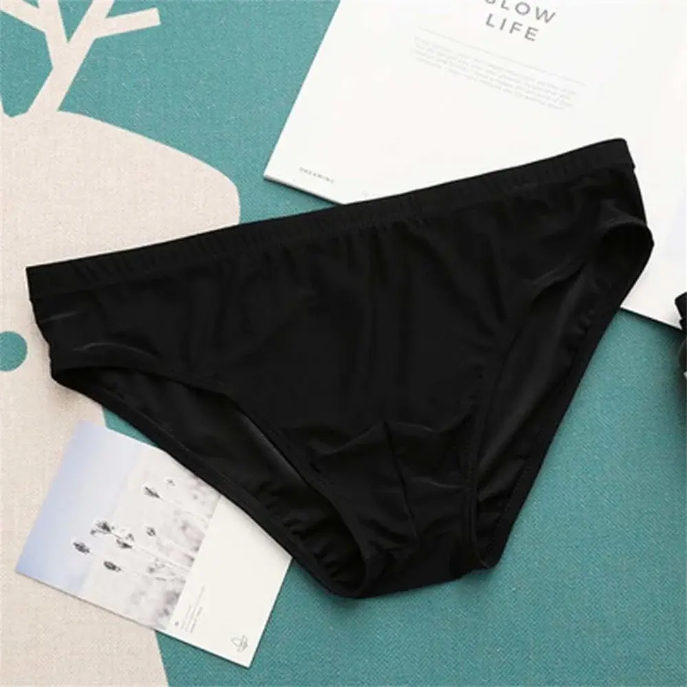 Man Ice Silk Bulge Pouch Underwear Breathable Seamless Briefs Summer Thin Boys Sports Low Waist Sexy Summer Panties
