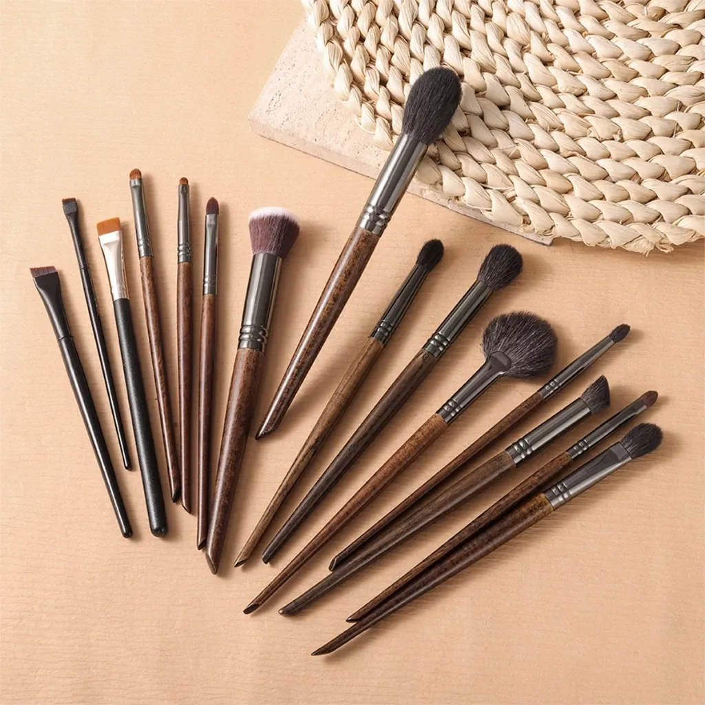 OVW Makeup brushes set Professional Natural goat hair brushes Eye Blender Concealer Powder Eyeshadow Highlighter Brush — image 4