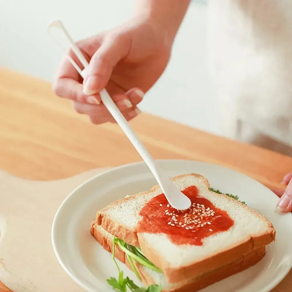 1PC Egg Whisk Plastic Multifunctional Mini Hand Egg Beater Kitchen Utensil with Teaspoon Egg Baking Tools Cream Stirring Stick