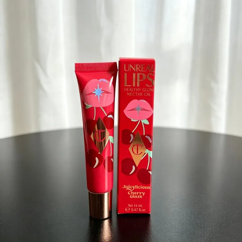 Charlotte Tilbury Lip Gloss High Shine Non Sticky&Airbrush Powder Soft Focus Mattifying&Foundation Lightweight Radiant Makeup