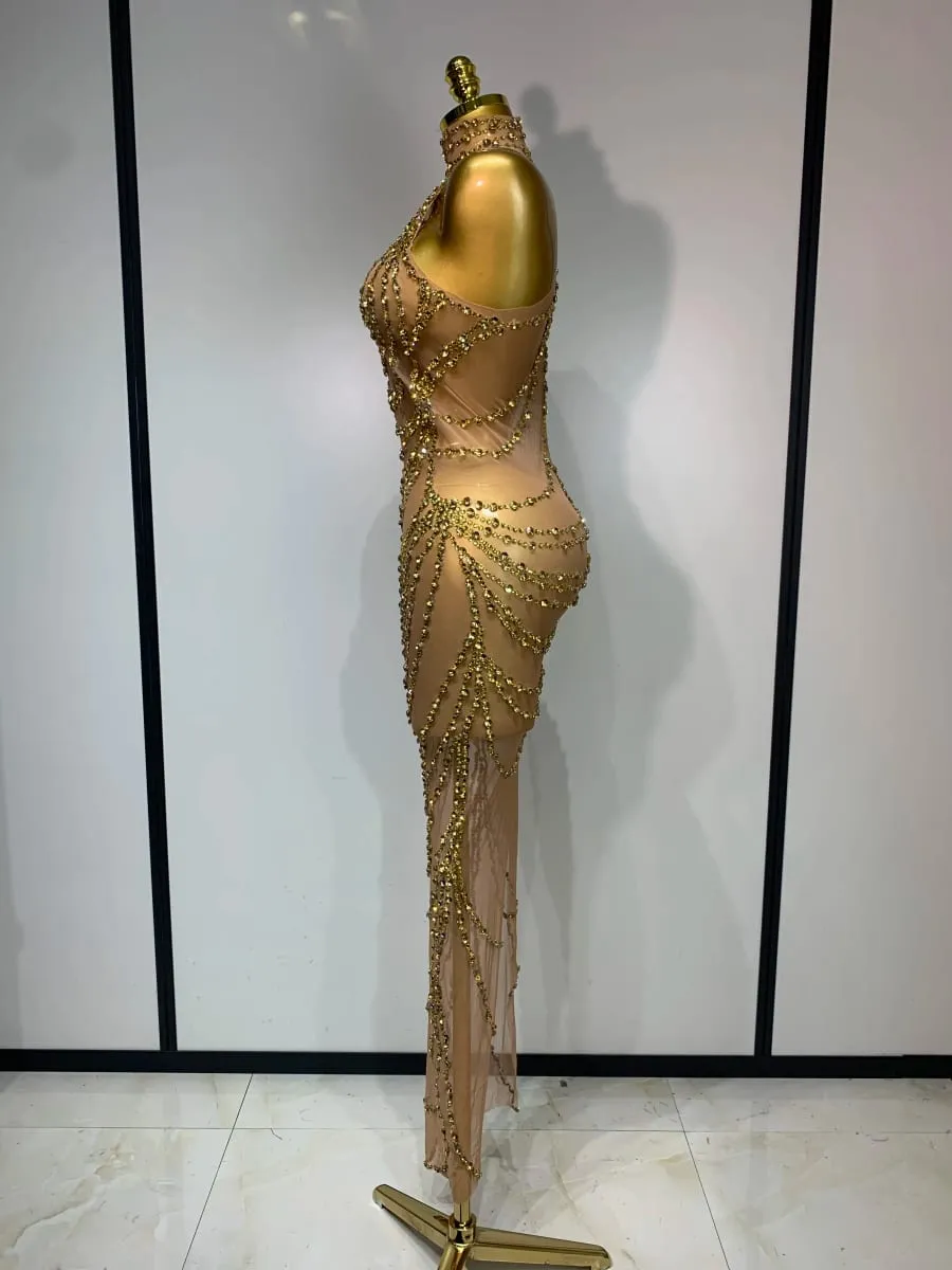Abito lungo in maglia trasparente sexy con strass scintillanti 2025 Costume da spettacolo per cantante di scena per compleanno di lusso da donna