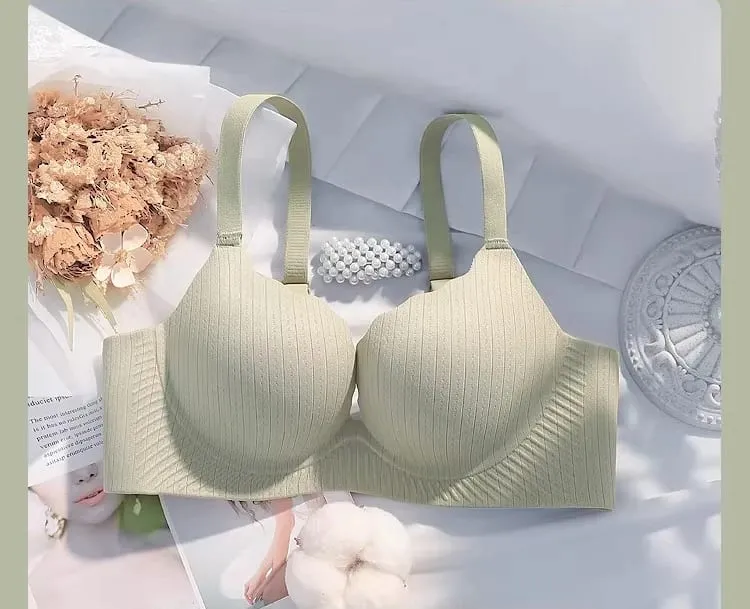 High Quality Thick Padded Wirefree Bra Set Women Seamless Solid Gathering Lingerie Comfort Push Up Effect Perfect for Smaller