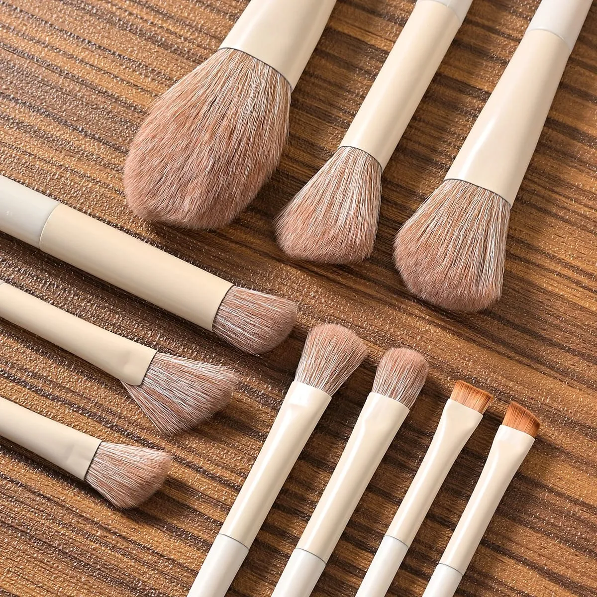 10PCS Makeup Brush Set High-Grade Nylon Bristles Includes Foundation Blush Eye and Powder Brushes