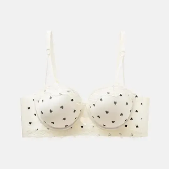 Set Celana Dalam Bra Renda Hati Manis Kawaii Koleksi Samping Payudara Kecil Push Up Pakaian Dalam Wanita Nyaman Anti Kendur Lingerie Ukuran 32-38