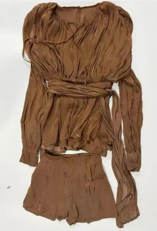 2026 Bagong Tag-init na Fashion Pambabaeng Damit Round Neck Lantern Sleeves Satin Short Dress Na May Shorts Sa ilalim ng Dalawang pirasong Set
