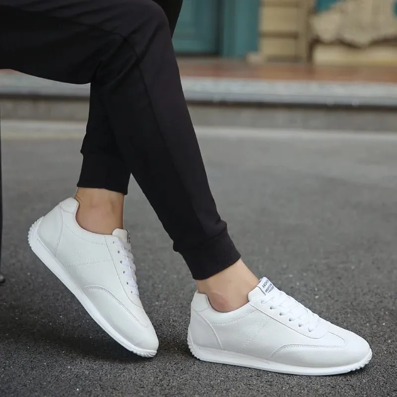 Leather Men Shoes Sneakers Trend Casual Shoe Italian Breathable Leisure Male Sneakers Non-slip Footwear White Men Loafers