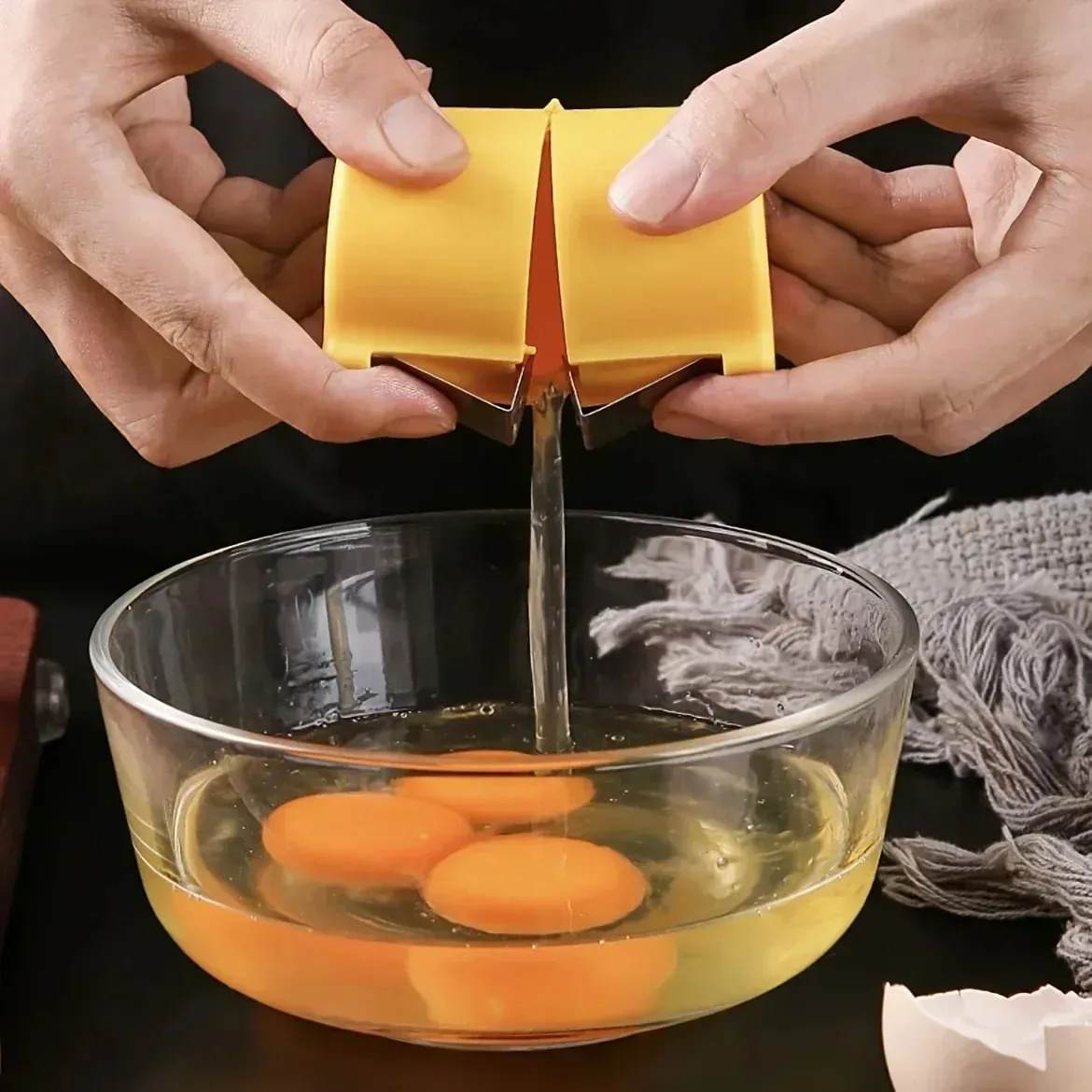 1/3pcs-New Egg Shell Opener Press Egg Shell Separator Portable Egg Opener Kitchen Handheld Egg Shell Crusher Household