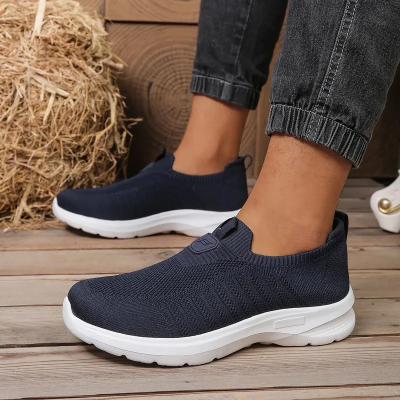 Men's Solid Color EVA Casual Shoe Lightweight Comfortable Single Sole Non-Tiring Footwear for Everyday Use Men's Shoes
