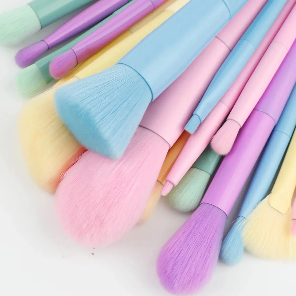 17 Color Multi-Color Makeup Brushes Color Brushes Makeup Brush Set Makeup Tools Full Set