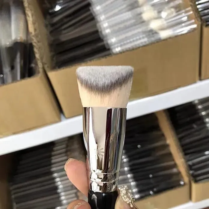 1pc Smudge Makeup Brushes Flat Eye Liner Make Up Brush Detail Precision Concealer Powder contour highlight artist cosmetic tools