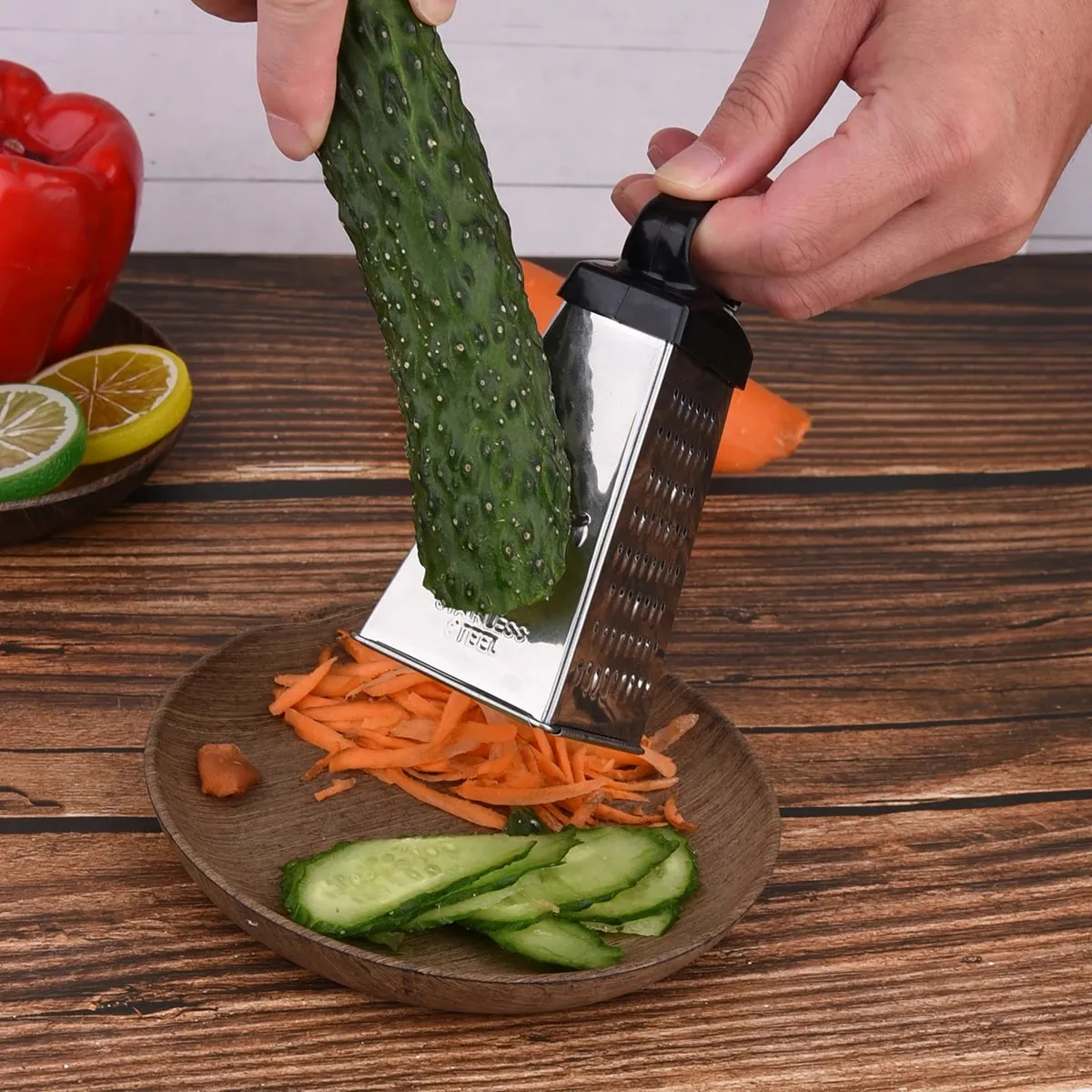 1pc Mini Size 4-Sided Stainless Steel Grater Professional Cheese Grater for Parmesan Cheese Vegetables Kitchen Tools