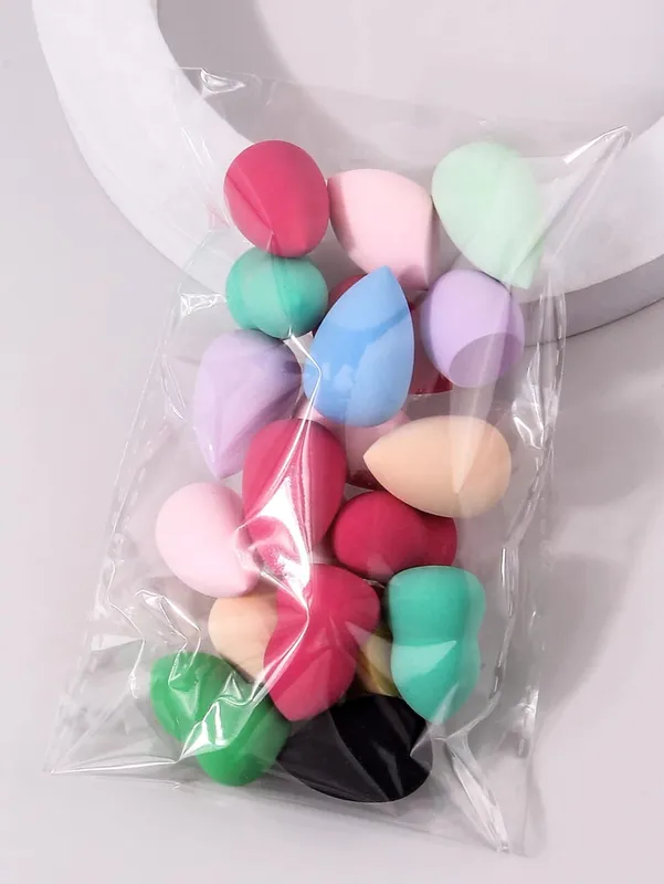 10/25/50/100-Pack Random Color & Shape Makeup Sponges Latex-Free Blending Tools for Liquid/Cream/Powder — image 8