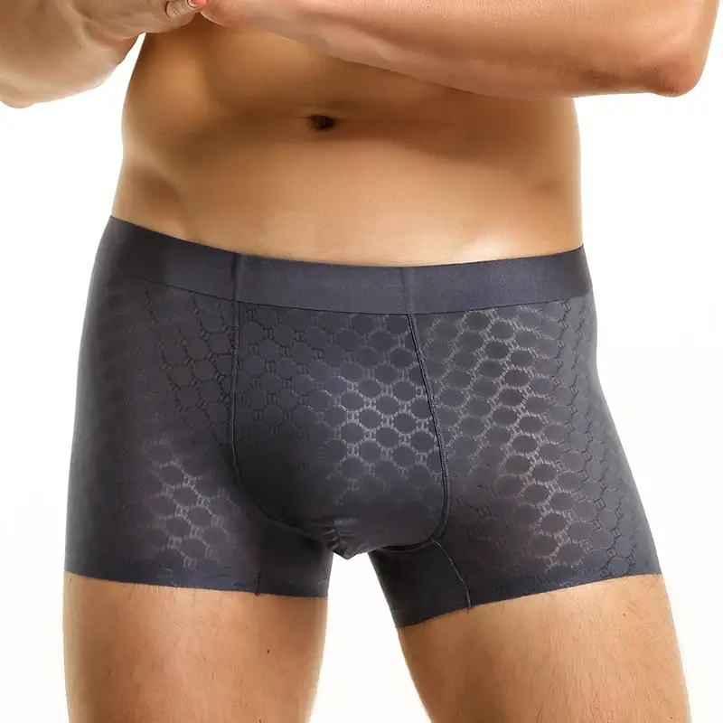 Ice Silk Underwear Men's Boxer Briefs Summer Thin Breathable Boxer Briefs Seamless Boxer Briefs Boys Shorts — image 1