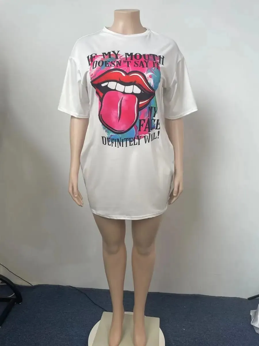 女款夏季休閒時尚寬鬆大尺碼字母唇印圖案印花短袖夏季T卹洋裝