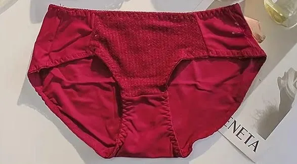 Set di lingerie sexy in pizzo push up imbottito spesso per il seno piccolo che migliora il modellamento del reggiseno a mezza coppa nascosto intimo intimo
