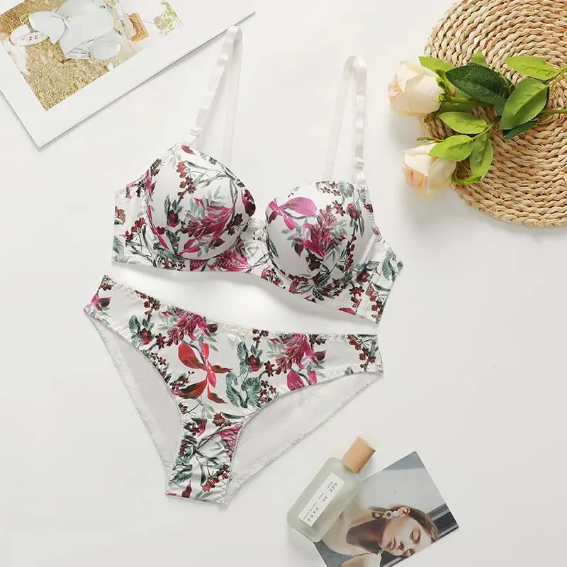 Women's Floral Bra and Panty Set Underwire Padded Lingerie Set Adjustable Straps 2 Piece Sexy Elegant Underwear Suit