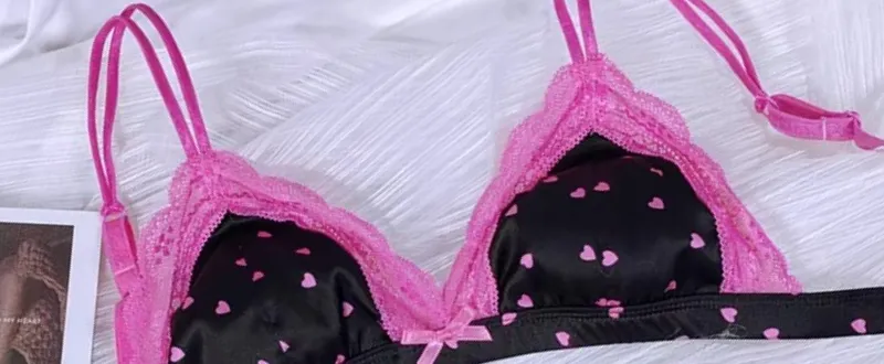 Classic French Bralette Without Underwire Elegant Lace Small Cup Lingerie Fashion Girl 3-Piece Bra Set with Soft Shaped Cup