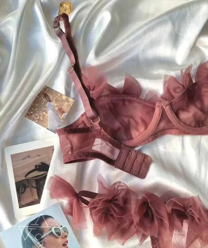 Bloemrijke/sexy mesh lingerie string set hot flirt half cup ultradunne beha vrouwen ondergoed comfortabele dames bh's