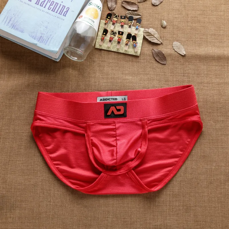 2025Simple, solid color, fashionable, men's low-rise nylon brushed bright briefs AD3-M257