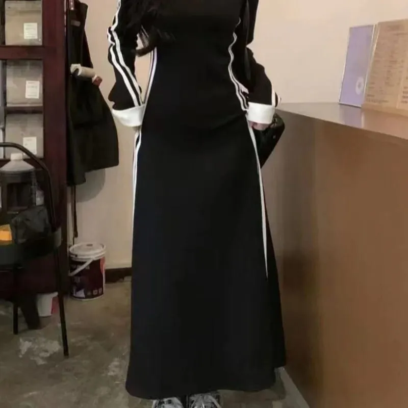 Women Autumn Midi Dresses V-neck Preppy Style Elastic Long Sleeved Korean A-Line Sports Dress Black Vintage Ins Simple Y2K New