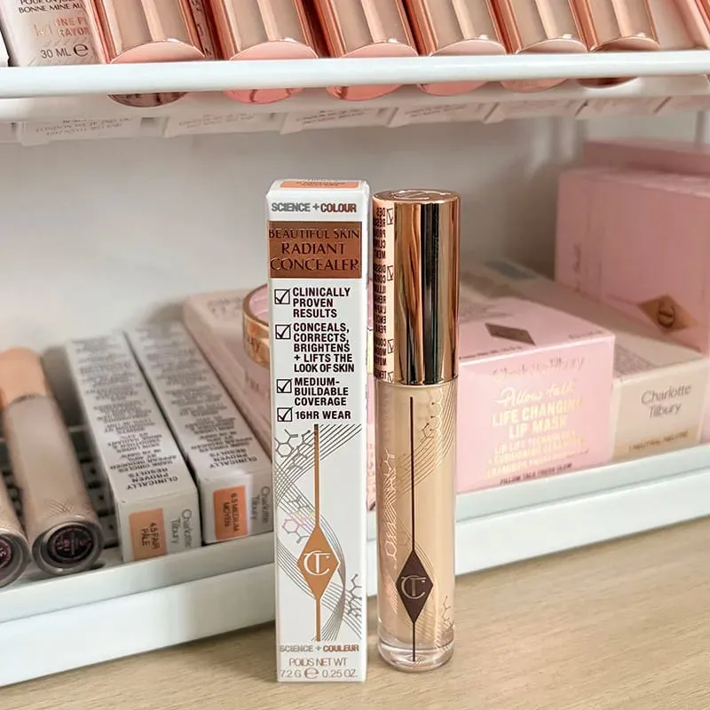 Charlotte Highlighter Foundation Continuously Texture of The Makeup Hydrating Concealer Setting Spray Essence Tilbury Cosmetic