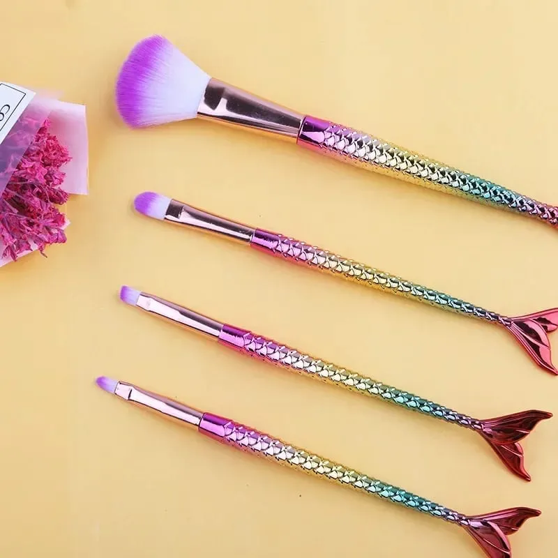 4pcs Professional Mermaid Makeup Brushes Set Eye Shadow Eyeliner High Quality Beauty Makeup Brush Tools Eyebrow Beauty Tools Kit