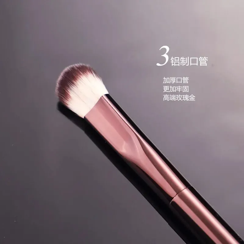 1 piece Angled Concealer Makeup brushes Middle Eyeshadow Make up brush basic Professional Cosmetic tool metal handle