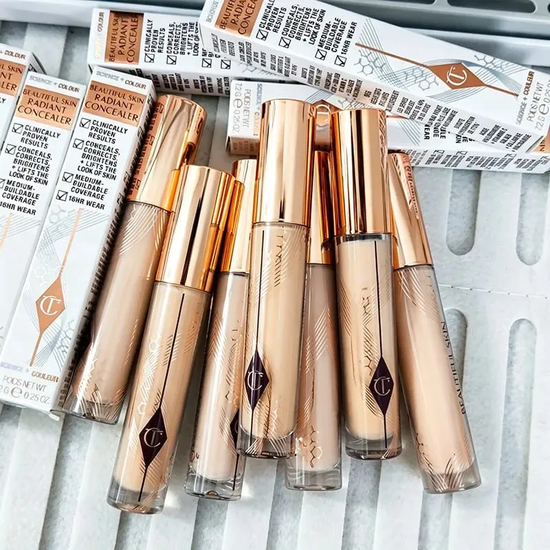 Charlotte Highlighter Foundation Continuously Texture of The Makeup Hydrating Concealer Setting Spray Essence Tilbury Cosmetic