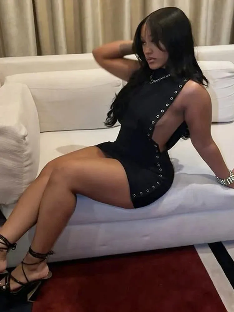 Nibber Pfirsich-Hüft-Minikleid für Damen, O-Ausschnitt, ärmellos, seitliches Hohldesign, Metallringe, Dekoration, dünn, Mitternacht, Club-Party, figurbetont