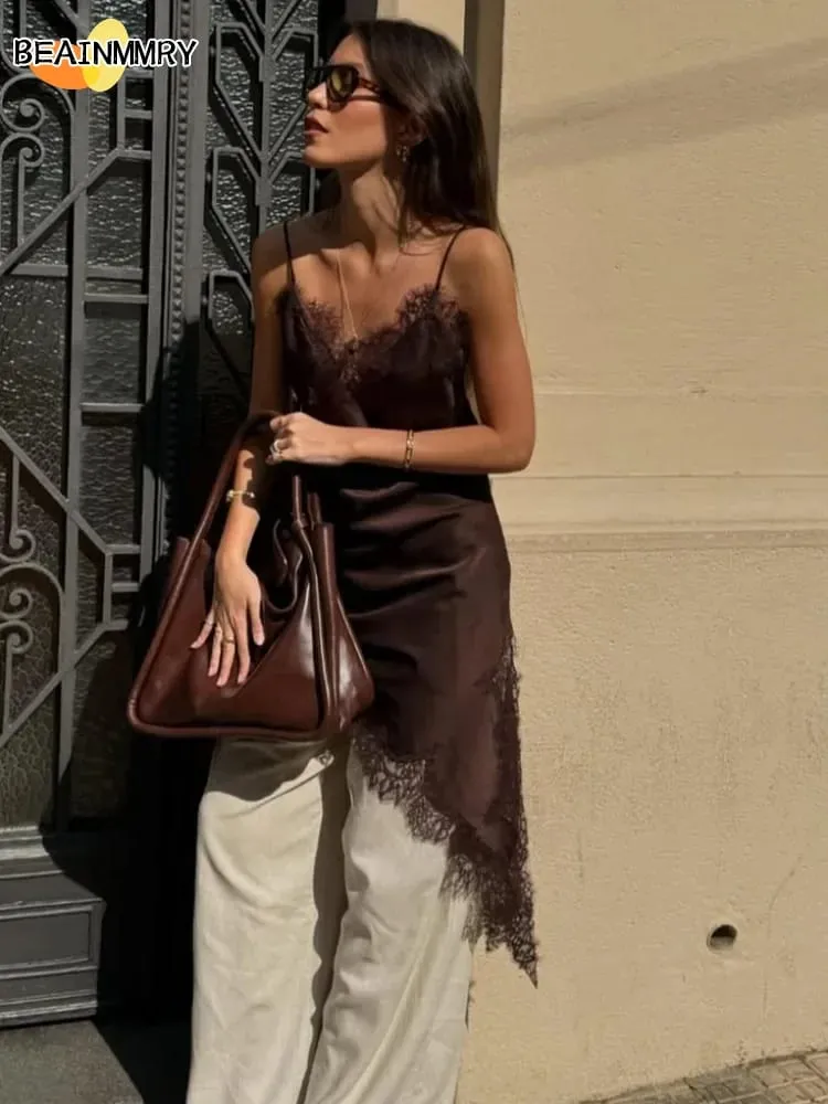 Bruin Satijn Kant Splicing Sling Jurk Vrouwen Elegante Onregelmatige Zoom V-hals Backless Mouwloze Jurk Chic Vrouwen Party Club vestidos