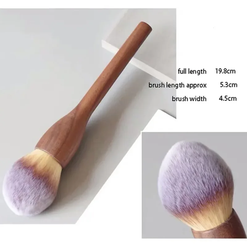 New Retro Wood Handle Makeup Brushes Super Soft Walnut Loose Powder Blush Foundation Contour Brush Cosmetic Makeup Tools
