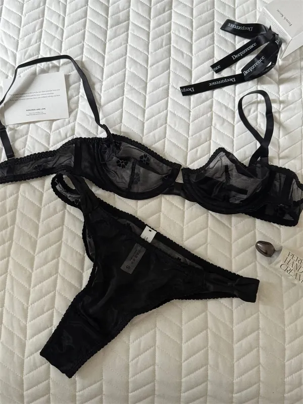 Embroidered Elegant Bra Set Underwear Women Lrage Size Lingerie With Underpants Suit Push Up Adjustable Bralette