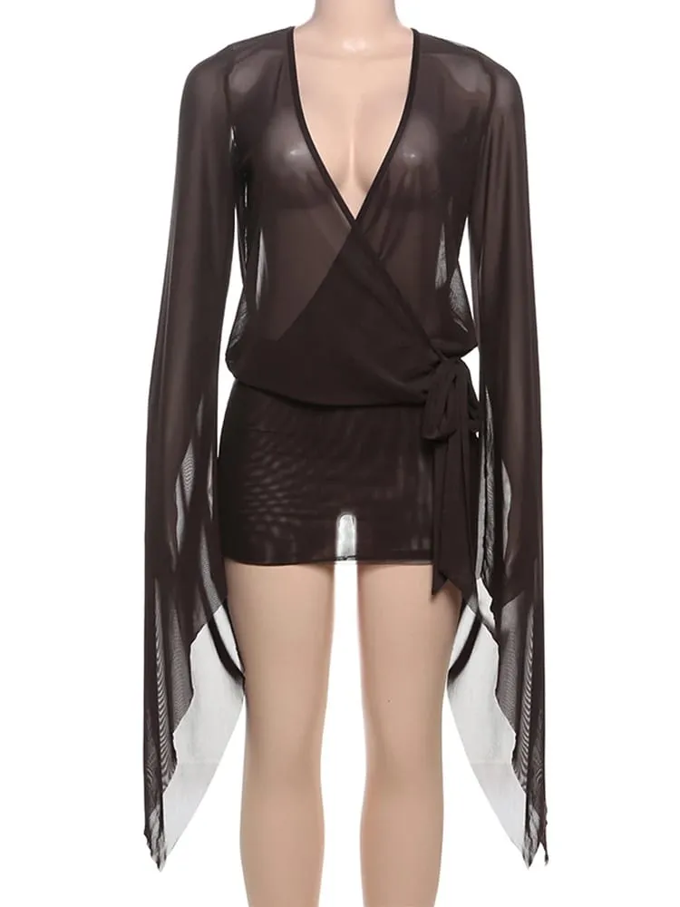 Weird Puss Mesh Sexy Sommerkleid Frauen Kreuz Verband Low-Neck Rückenfrei Aufflackernhülse Mitternachtskokette Mitternachtsparty, figurbetont