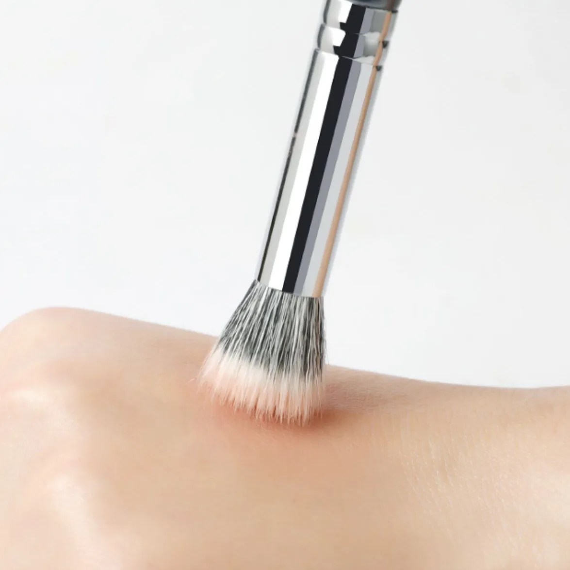 Professional Handmade Make Up Brush 479 Small Stippling Blush Brush Soft Saikoho Goat Hair Synthetic Fiber Makeup Brushes