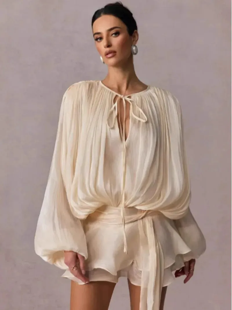 Kadınlar için Bej Üst Katı Bluz Mini Elbiseler V Yaka Uzun Kollu Eklenmiş Dantel Up Tatlı Stil Elbise Kadın Giyim Moda P7WI