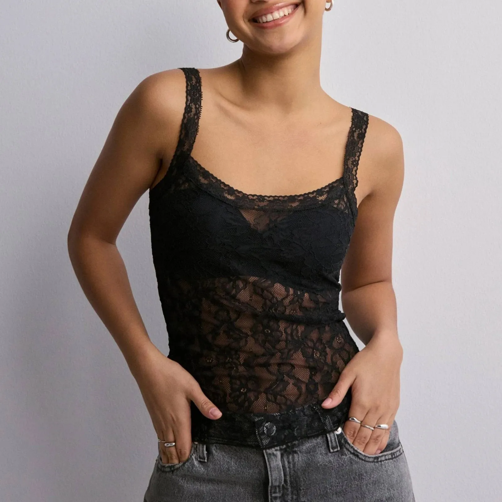 hirigin Aesthetic Slim Fit Camis Retro Floral Lace Sheer Crop Tops Cottage Grunge Sleeveless Shirt Vest Y2k Vintage Tank Tops