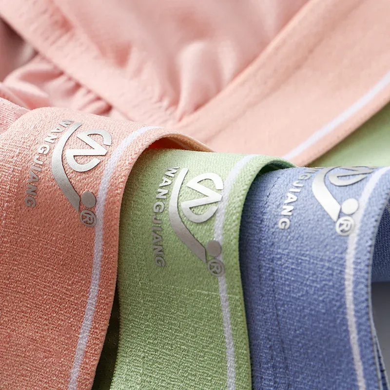 Summer Men's Underwear Boxers Bulge Ice Silk Briefs Ultra-thin Breathable Cool Panties