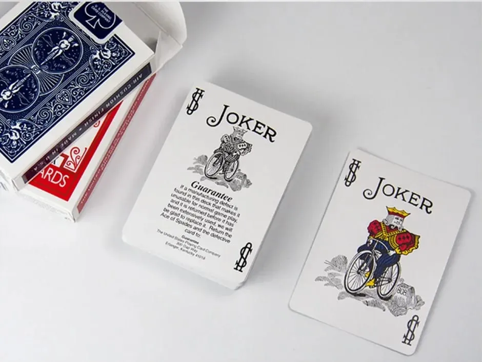 International Version จักรยาน Rider กลับเล่นไพ่สีฟ้า/สีแดงปกติดาดฟ้ามาตรฐานการ์ดเกมการ์ด Magic Trick นักมายากล Prop — image 5