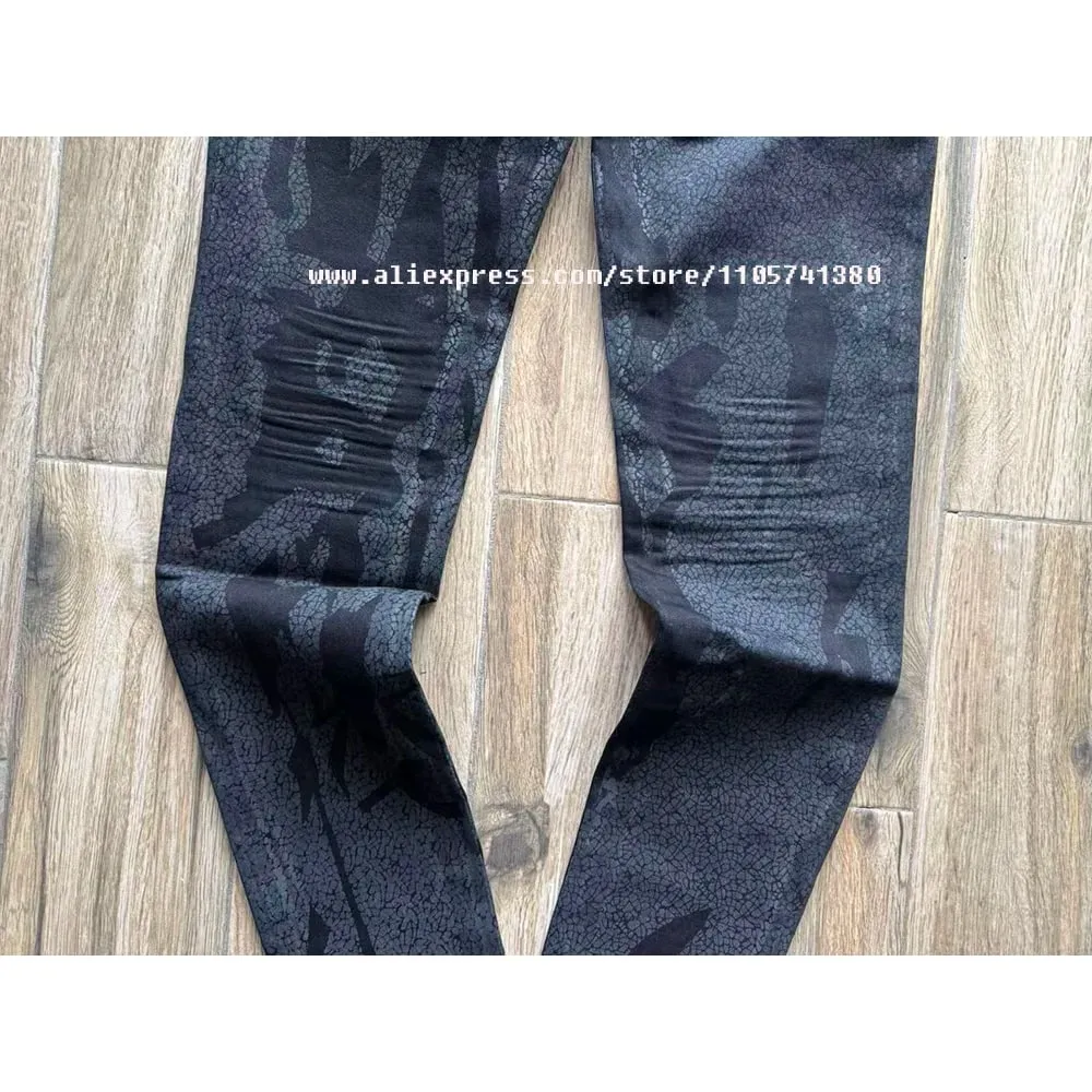 Men's High Street American Fashion Distressed Black Crackle Paint Foil Stretch Skinny Button Fly Ripped Jeans Pants — image 5