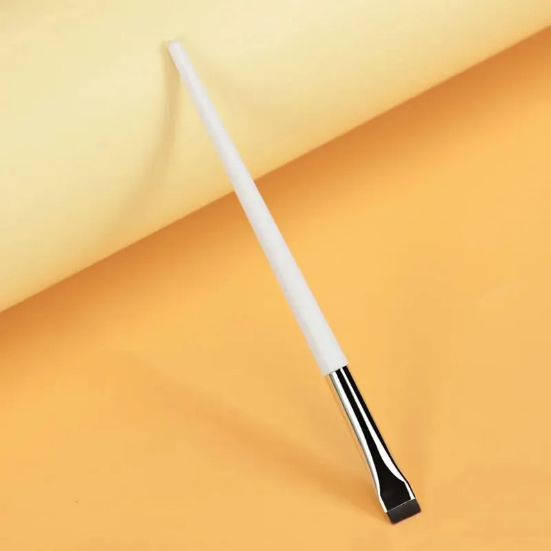Pennello per cosmetici Strumento per trucco Pennelli per eyeliner angolati fini per principianti Pennello per sopracciglia piatto Pennello per sopracciglia Pennello per trucco a lama
