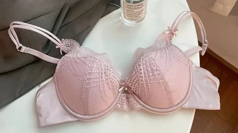 Ladies Lace Lingerie Set Pure Desire Aesthetic Deep V Thin Straps Thin Cup Soft Underwire Push‑Up Bra Underpants S-XL