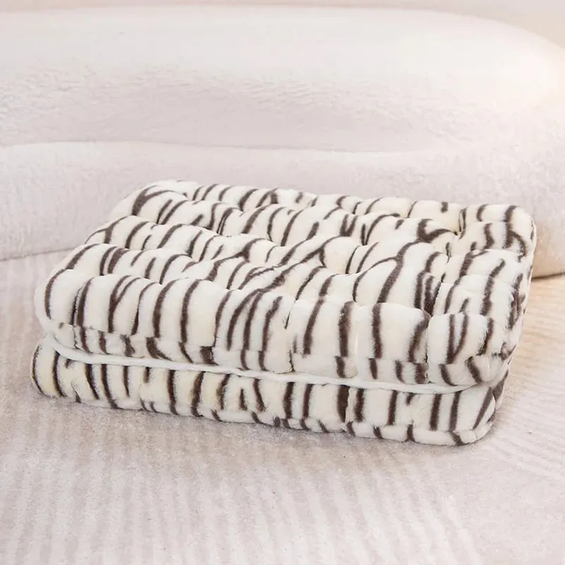 New Simulation Little Biscuits Doll Cushion Stuffed Round Cookie Plush Toys Creative Soft Pillow Chair Car Seat for Kid Gifts