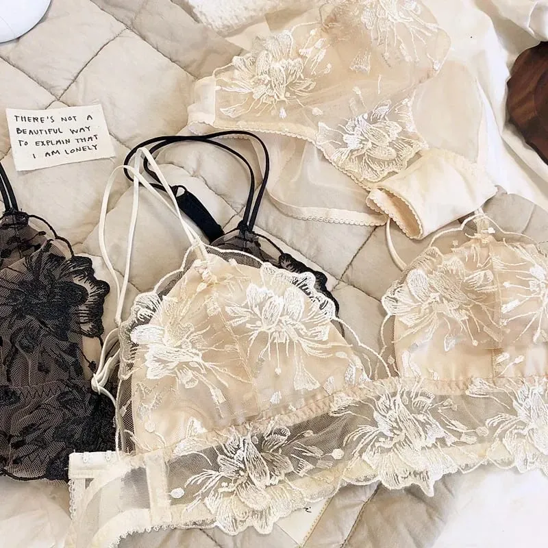 Embroidered Lace Bralette Set Triangle Cup Wireless Bra for Large Breasts Ultra Thin & Breathable Lingerie