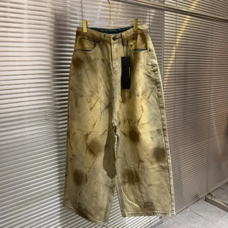 Latui Atelier High-Quality ROSE Stained and Weathered Embroidered Denim Pants with Flared Leg Design jeans