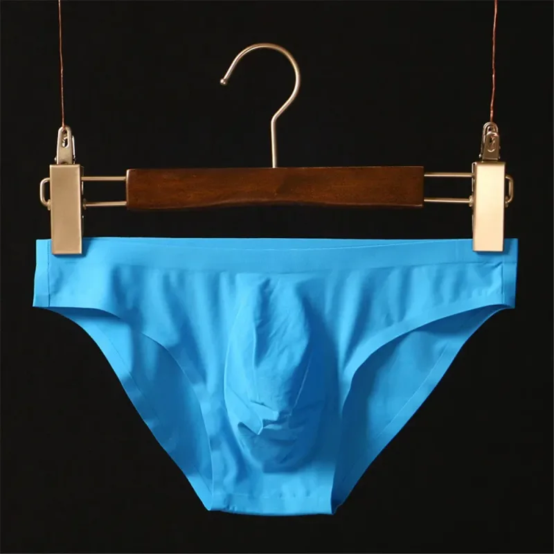 Free Feel Ice Silk Seamless Mens Briefs Solid Underpants Ultra-Thin Panties Male Seamless Low Waist Soft Underwear