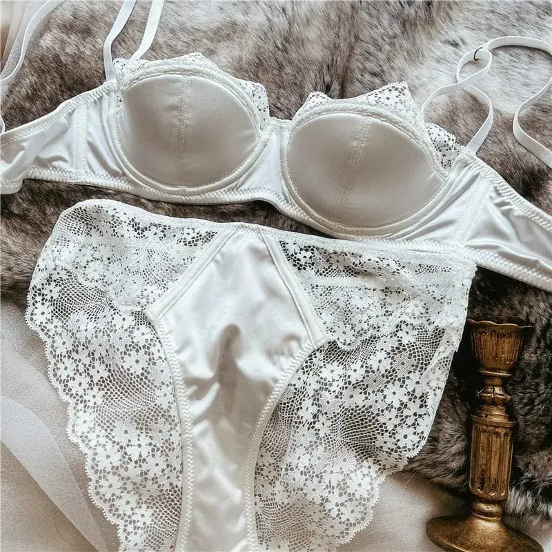 Women Half Cup Lace Bra Set Thin Underwire Sexy Minimizer Bra Anti‑Sag Side Support Hide Armpit Fat Ladies Lingerie Set 2‑38